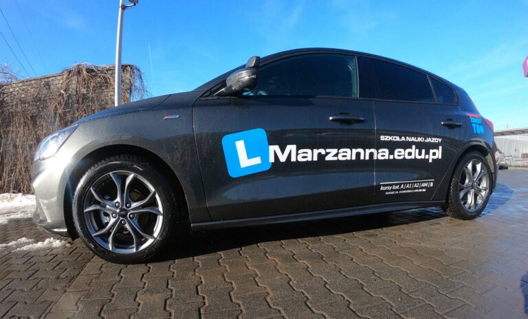 Hybrydowa technologia zawitała do naszej szkoły – wyznaczamy najwyższe standardy !!!